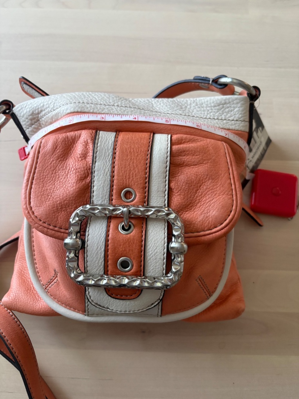 B. Makowsky Peach& White Pebbled Leather Crossbody Bag -NWT - Picture 7 of 8